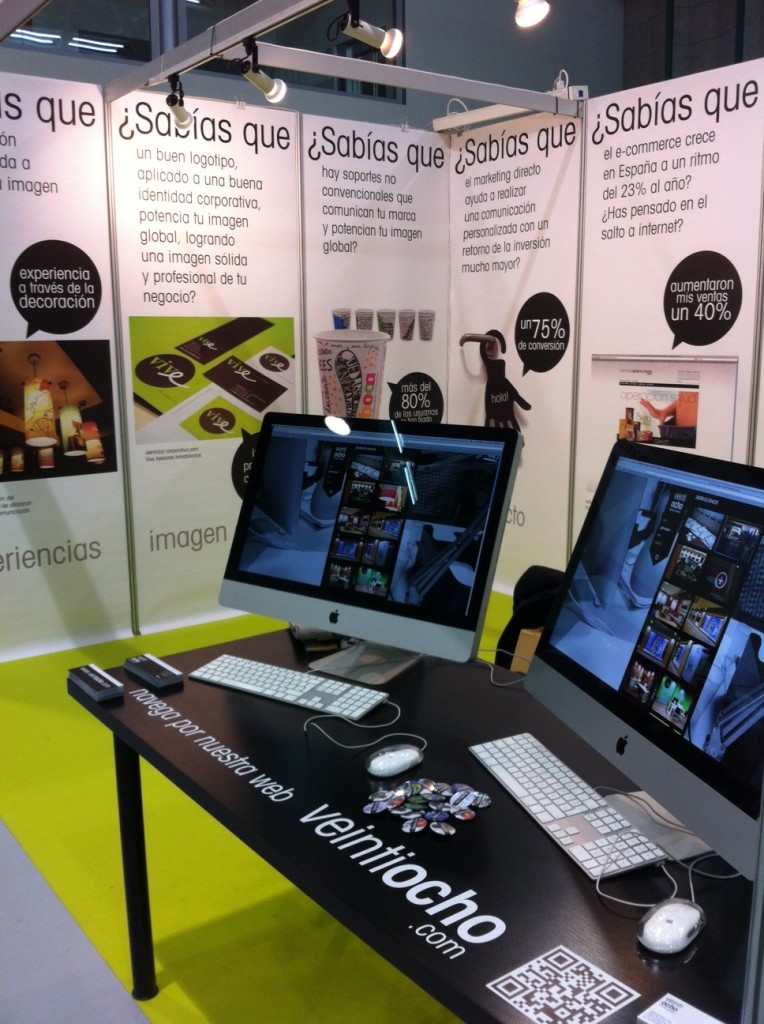 "Stand de Veintiocho Estudio Creativo en SIE Huesca"